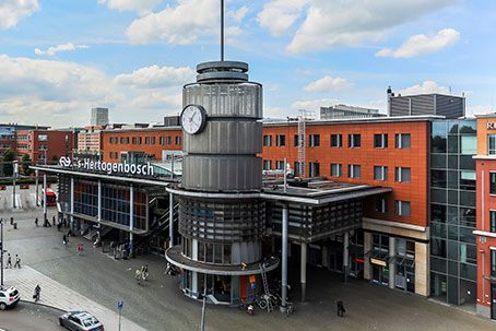 Den Bosch Central Station in 's-Hertogenbosch